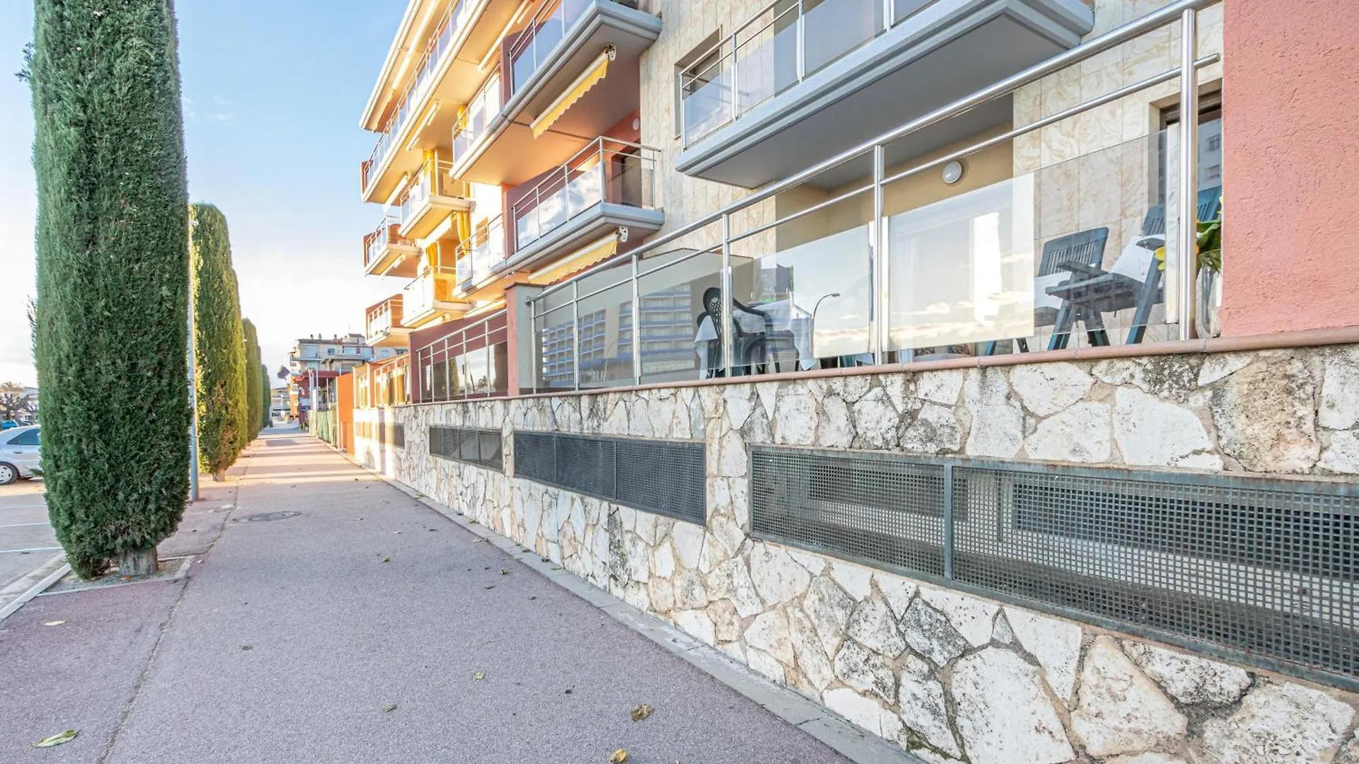 Apartment 161-Empurialola -Apartamento Con Vistas Al Mar En Empuriabrava Spain